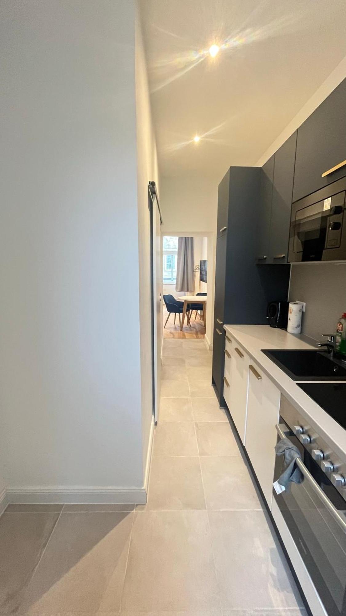 K&K Apartment Near Hauptbahnhof - Kingsize Bed Βιέννη Εξωτερικό φωτογραφία